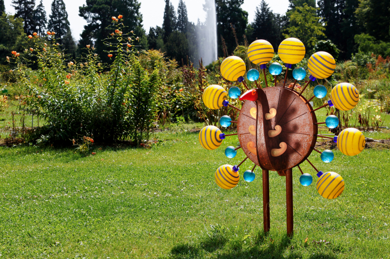 oo_pavo_outdoor-sculpture_yellow_bot.gart_.bonn_MG_7669