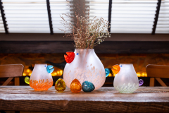 sl_chicka_chicko_vase_group_B-2C4A8023
