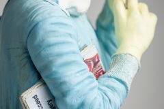 FO85548-The-Surgeon-5-